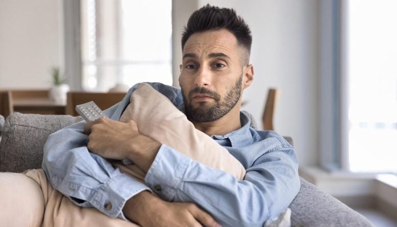Feeling Lonely Could Take Nearly 6 Years From Your Healthy Lifespan