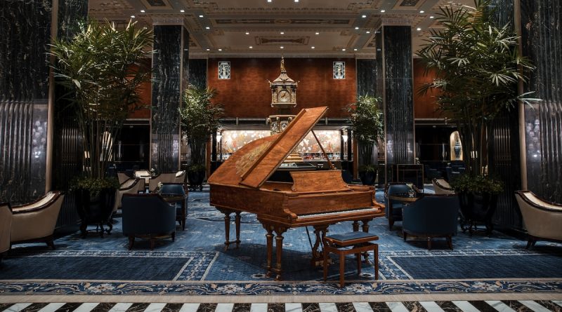 The Iconic Waldorf Astoria Is Back—Here’s Why You Should Dine There