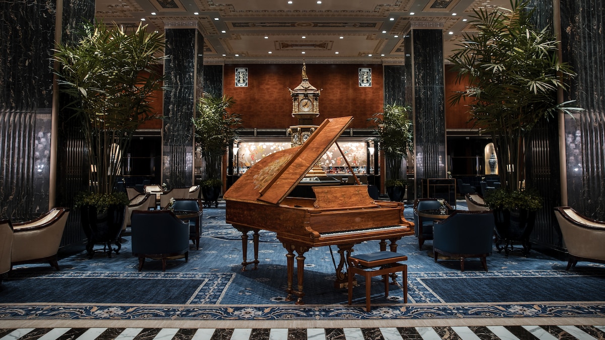 The Iconic Waldorf Astoria Is Back—Here’s Why You Should Dine There